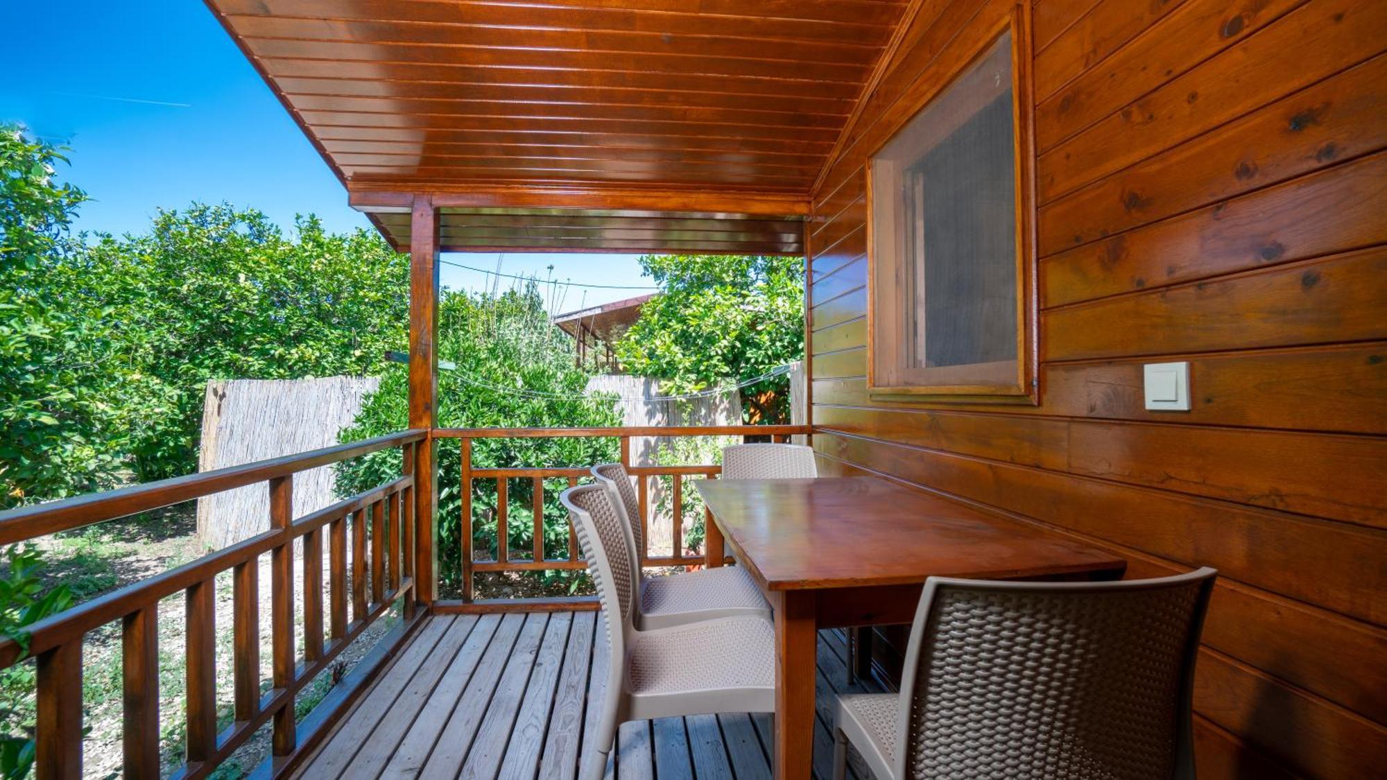 Lemon Garden Lodge Чирали Екстериор снимка